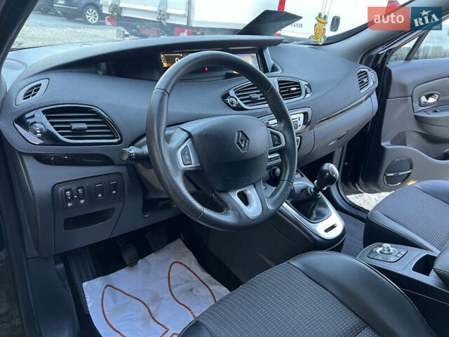 Чорний Рено Сценік, об'ємом двигуна 1.6 л та пробігом 213 тис. км за 8450 $, фото 25 на Automoto.ua