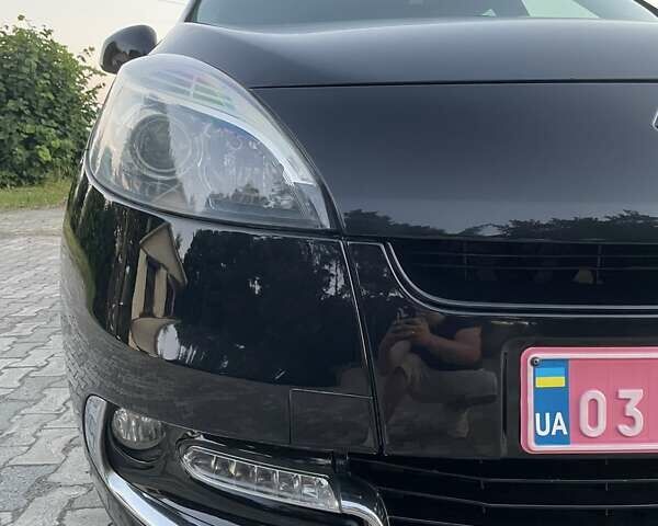 Черный Рено Сценик, объемом двигателя 1.5 л и пробегом 214 тыс. км за 8700 $, фото 2 на Automoto.ua