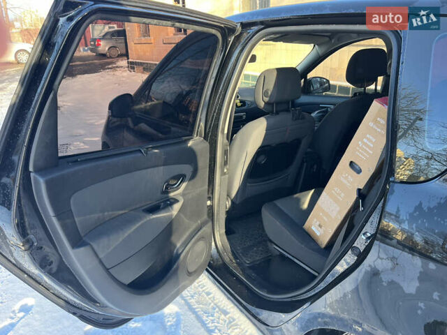 Черный Рено Сценик, объемом двигателя 1.6 л и пробегом 230 тыс. км за 7500 $, фото 8 на Automoto.ua