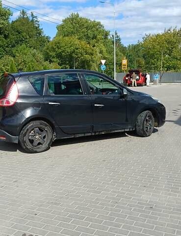 Черный Рено Сценик, объемом двигателя 1.46 л и пробегом 274 тыс. км за 7900 $, фото 1 на Automoto.ua