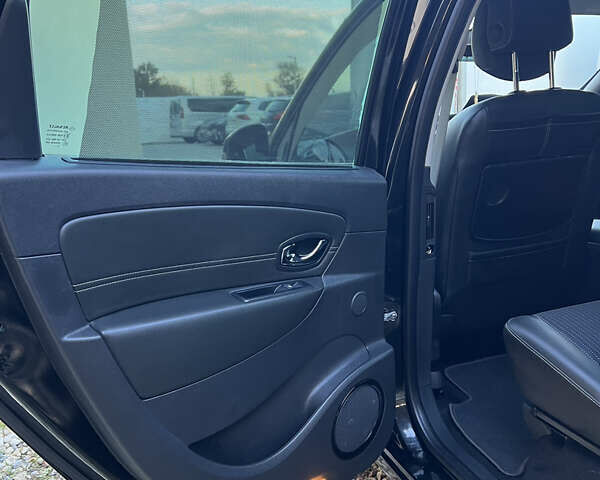 Чорний Рено Сценік, об'ємом двигуна 1.6 л та пробігом 213 тис. км за 8450 $, фото 40 на Automoto.ua