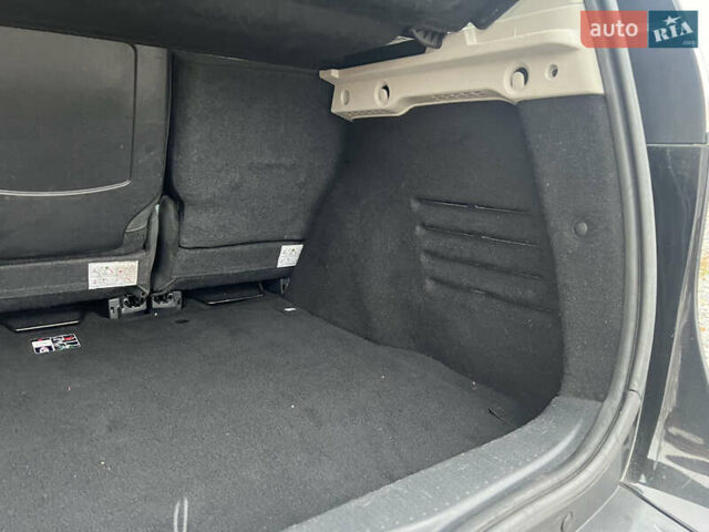 Черный Рено Сценик, объемом двигателя 1.6 л и пробегом 202 тыс. км за 8799 $, фото 41 на Automoto.ua