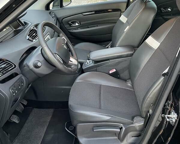 Черный Рено Сценик, объемом двигателя 1.5 л и пробегом 214 тыс. км за 8700 $, фото 34 на Automoto.ua