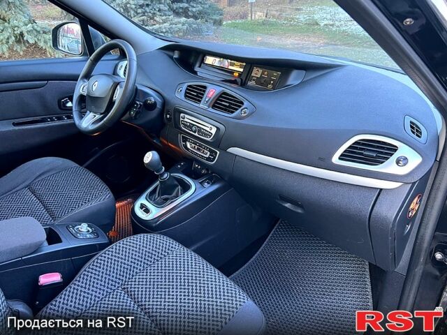 Черный Рено Сценик, объемом двигателя 15 л и пробегом 318 тыс. км за 6550 $, фото 9 на Automoto.ua