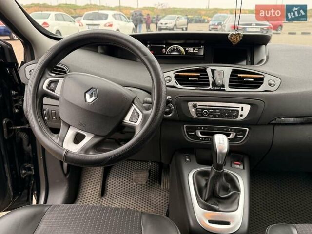 Черный Рено Сценик, объемом двигателя 1.5 л и пробегом 264 тыс. км за 8100 $, фото 12 на Automoto.ua