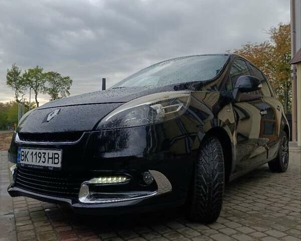 Черный Рено Сценик, объемом двигателя 1.6 л и пробегом 168 тыс. км за 9100 $, фото 1 на Automoto.ua