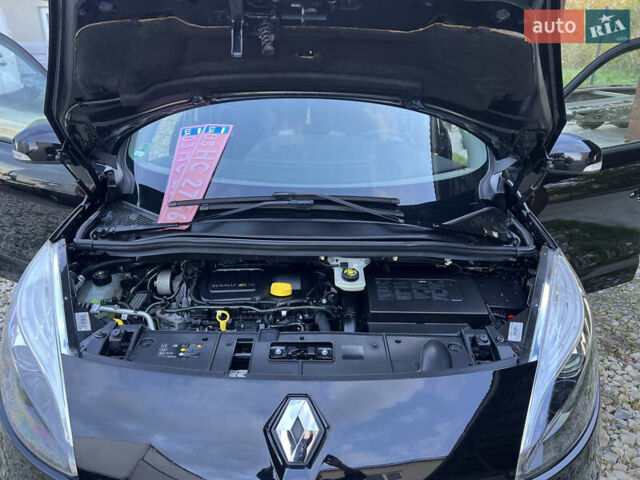 Чорний Рено Сценік, об'ємом двигуна 1.6 л та пробігом 213 тис. км за 8450 $, фото 21 на Automoto.ua