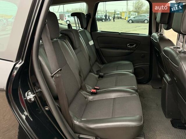 Черный Рено Сценик, объемом двигателя 1.5 л и пробегом 264 тыс. км за 8100 $, фото 13 на Automoto.ua