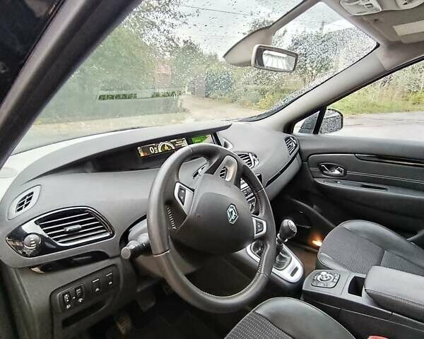 Черный Рено Сценик, объемом двигателя 1.6 л и пробегом 168 тыс. км за 9100 $, фото 22 на Automoto.ua