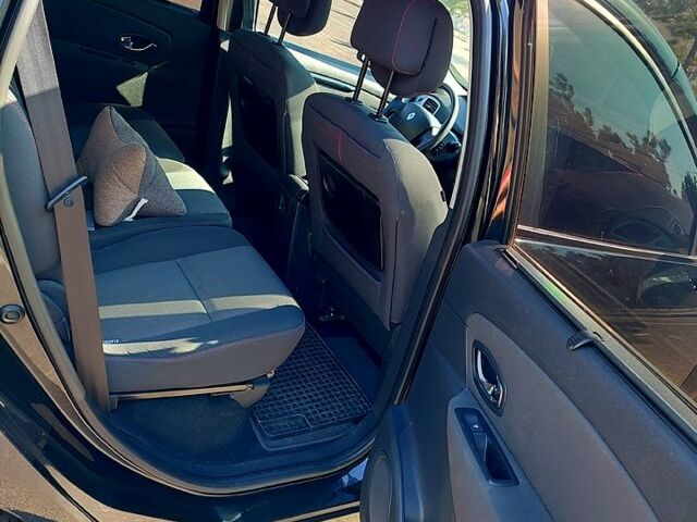 Черный Рено Сценик, объемом двигателя 1.5 л и пробегом 307 тыс. км за 7500 $, фото 5 на Automoto.ua