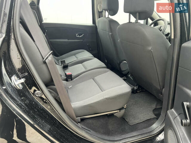 Рено Сценік 2012 у Вінниці на Automoto.ua Чорний Рено Сценік, об'ємом двигуна 1.6 л та пробігом 202 тис. км за 8700 $, фото 57 на Automoto.ua