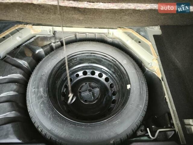 Черный Рено Сценик, объемом двигателя 1.5 л и пробегом 212 тыс. км за 8500 $, фото 61 на Automoto.ua