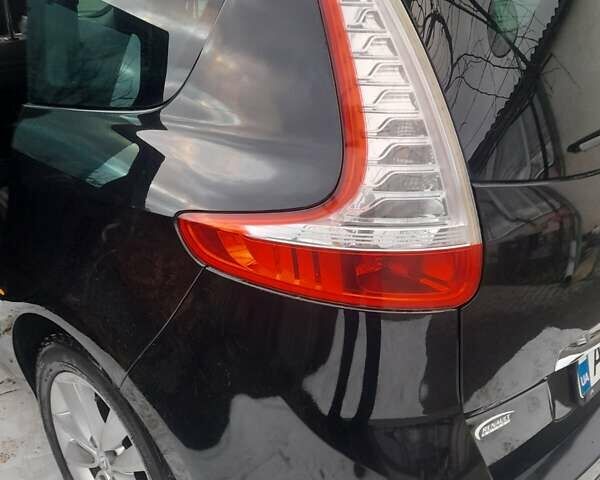 Чорний Рено Сценік, об'ємом двигуна 1.6 л та пробігом 226 тис. км за 8600 $, фото 13 на Automoto.ua