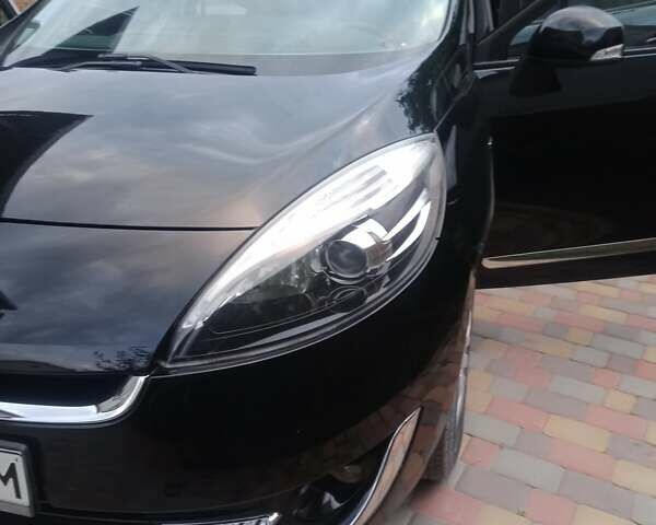 Черный Рено Сценик, объемом двигателя 1.6 л и пробегом 173 тыс. км за 9300 $, фото 4 на Automoto.ua