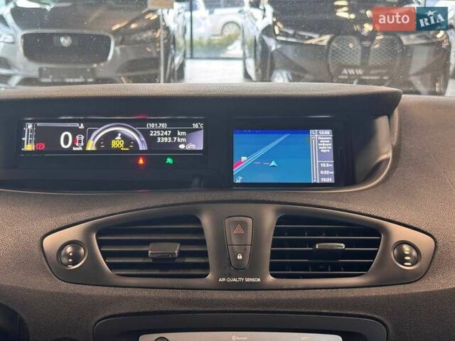 Черный Рено Сценик, объемом двигателя 1.46 л и пробегом 225 тыс. км за 7990 $, фото 39 на Automoto.ua