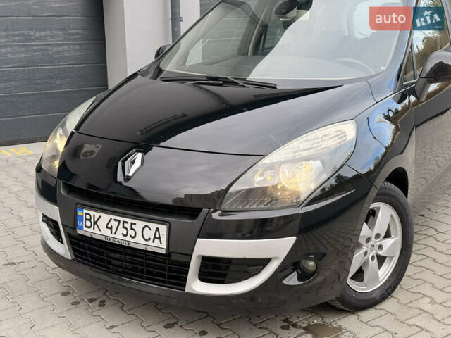 Черный Рено Сценик, объемом двигателя 1.5 л и пробегом 325 тыс. км за 5700 $, фото 1 на Automoto.ua