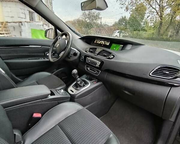 Черный Рено Сценик, объемом двигателя 1.6 л и пробегом 168 тыс. км за 9100 $, фото 26 на Automoto.ua