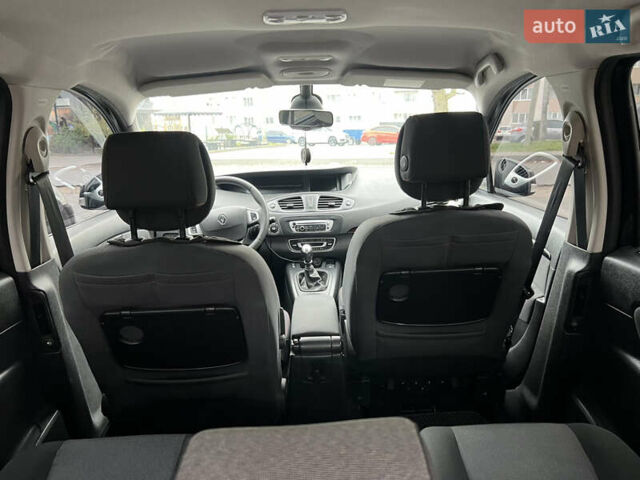 Чорний Рено Сценік, об'ємом двигуна 1.46 л та пробігом 285 тис. км за 8000 $, фото 5 на Automoto.ua