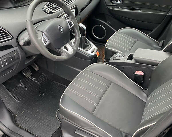 Чорний Рено Сценік, об'ємом двигуна 1.46 л та пробігом 140 тис. км за 9450 $, фото 51 на Automoto.ua