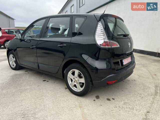 Рено Сценік 2012 у Вінниці на Automoto.ua Чорний Рено Сценік, об'ємом двигуна 1.6 л та пробігом 202 тис. км за 8700 $, фото 13 на Automoto.ua