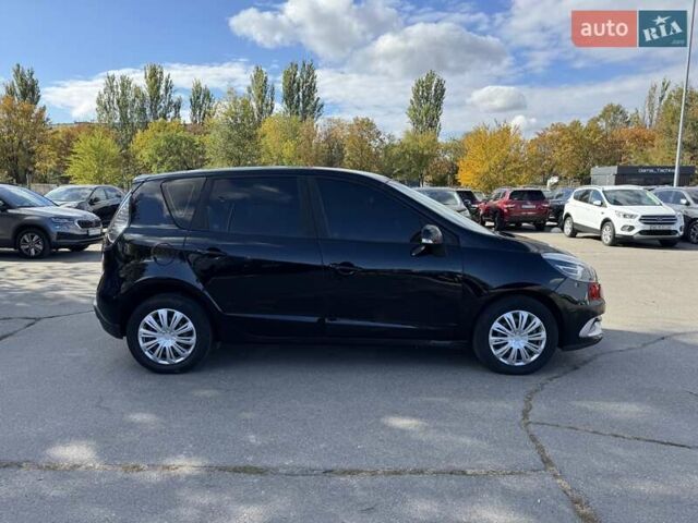 Черный Рено Сценик, объемом двигателя 1.46 л и пробегом 184 тыс. км за 8900 $, фото 3 на Automoto.ua