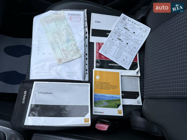 Черный Рено Сценик, объемом двигателя 1.6 л и пробегом 225 тыс. км за 9900 $, фото 104 на Automoto.ua