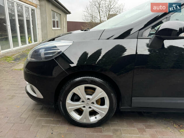 Черный Рено Сценик, объемом двигателя 1.5 л и пробегом 215 тыс. км за 10550 $, фото 23 на Automoto.ua