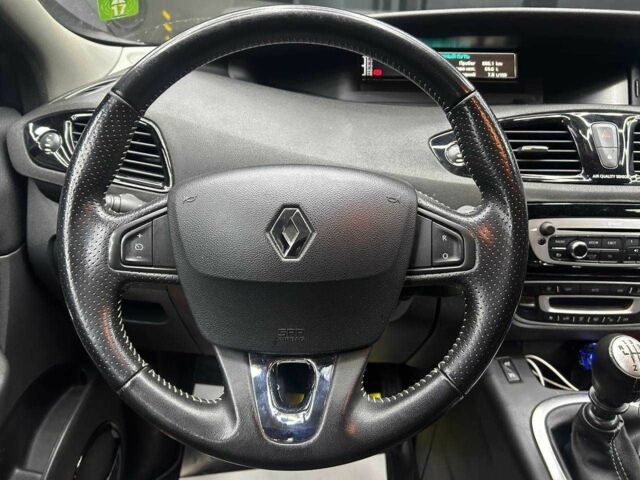 Черный Рено Сценик, объемом двигателя 1.5 л и пробегом 280 тыс. км за 8700 $, фото 10 на Automoto.ua