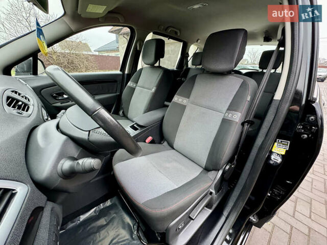 Черный Рено Сценик, объемом двигателя 1.5 л и пробегом 215 тыс. км за 10550 $, фото 81 на Automoto.ua