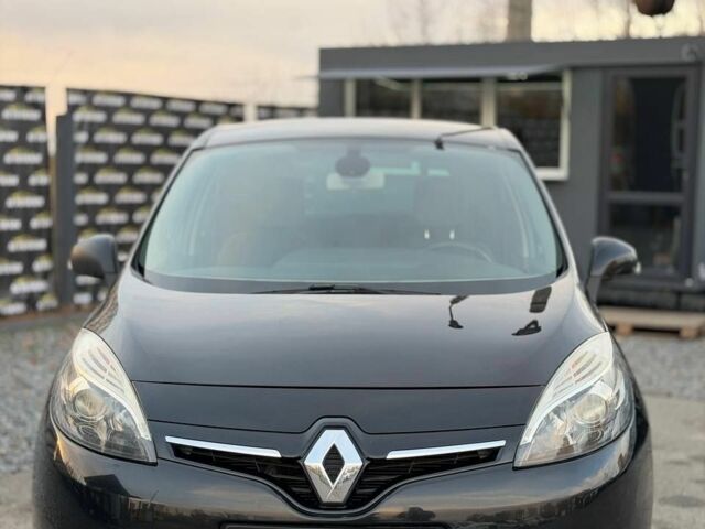 Рено Сценік 2013 у Києві на Automoto.ua Чорний Рено Сценік, об'ємом двигуна 0 л та пробігом 292 тис. км за 7200 $, фото 2 на Automoto.ua