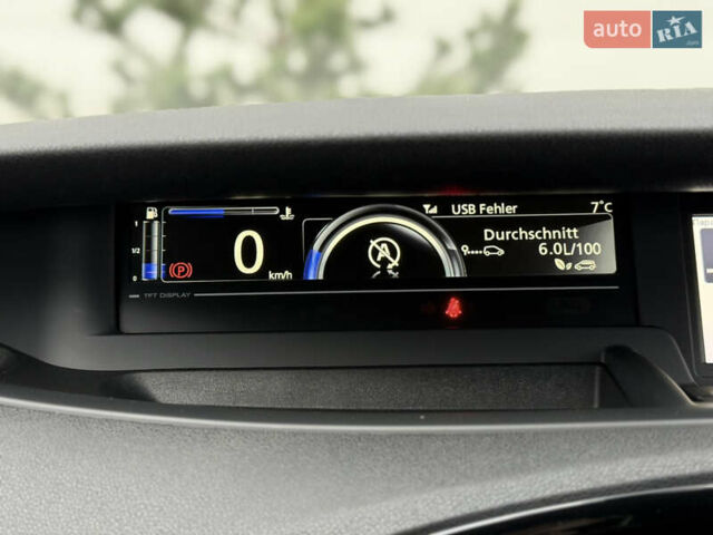 Черный Рено Сценик, объемом двигателя 1.6 л и пробегом 225 тыс. км за 9900 $, фото 102 на Automoto.ua