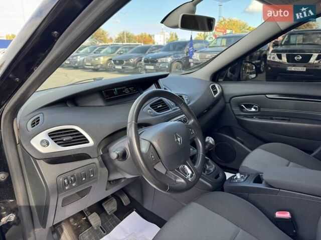 Черный Рено Сценик, объемом двигателя 1.46 л и пробегом 184 тыс. км за 8900 $, фото 12 на Automoto.ua