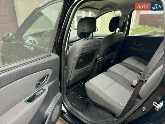 Черный Рено Сценик, объемом двигателя 1.5 л и пробегом 215 тыс. км за 10550 $, фото 49 на Automoto.ua