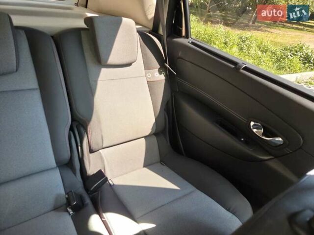 Черный Рено Сценик, объемом двигателя 1.5 л и пробегом 182 тыс. км за 8100 $, фото 53 на Automoto.ua