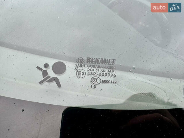 Черный Рено Сценик, объемом двигателя 1.5 л и пробегом 215 тыс. км за 10550 $, фото 24 на Automoto.ua