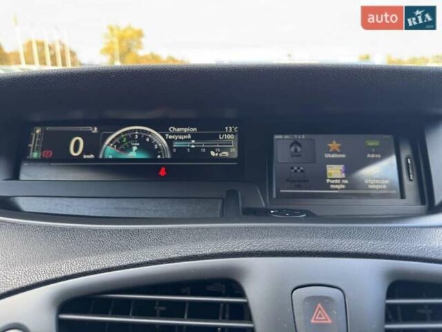 Черный Рено Сценик, объемом двигателя 1.5 л и пробегом 182 тыс. км за 8100 $, фото 1 на Automoto.ua