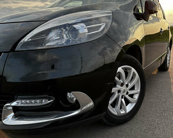 Чорний Рено Сценік, об'ємом двигуна 1.5 л та пробігом 171 тис. км за 8850 $, фото 5 на Automoto.ua