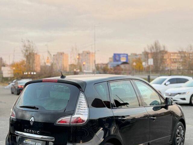 Рено Сценік 2013 у Києві на Automoto.ua Чорний Рено Сценік, об'ємом двигуна 0 л та пробігом 292 тис. км за 7200 $, фото 3 на Automoto.ua