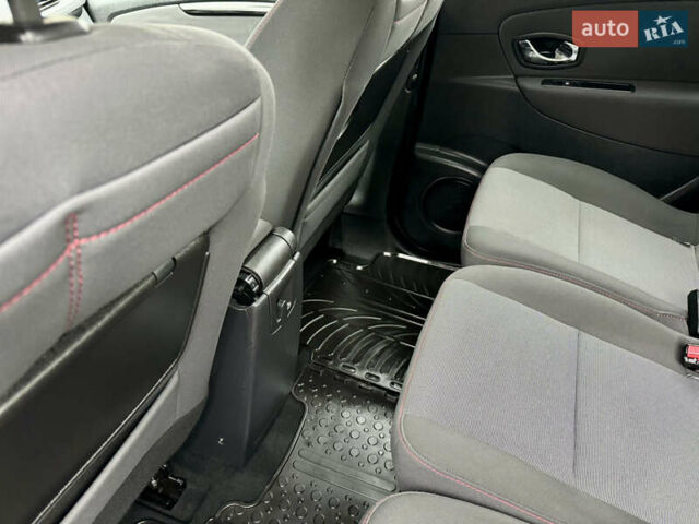 Черный Рено Сценик, объемом двигателя 1.5 л и пробегом 215 тыс. км за 10550 $, фото 87 на Automoto.ua