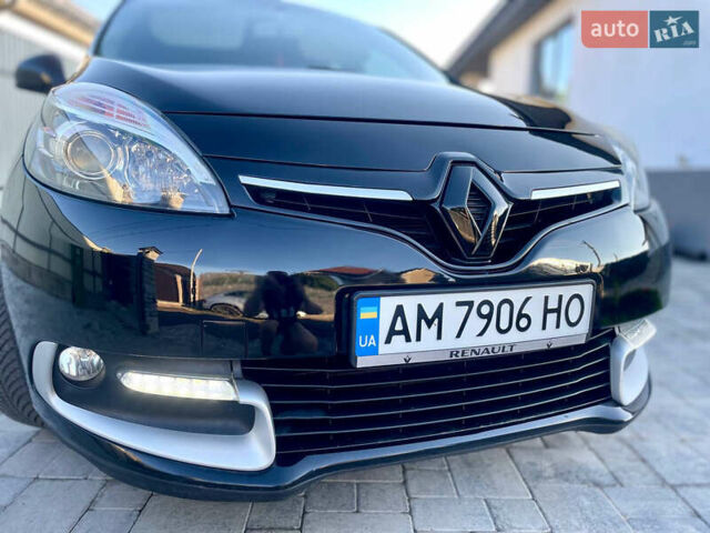 Черный Рено Сценик, объемом двигателя 1.46 л и пробегом 240 тыс. км за 8900 $, фото 3 на Automoto.ua
