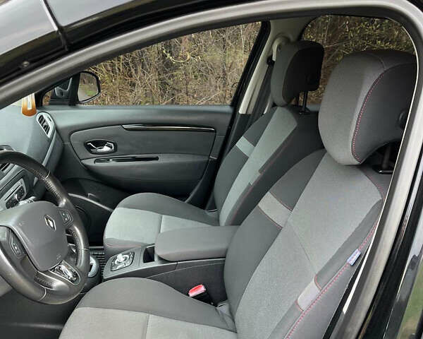 Рено Сценик 2014 в Виннице на Automoto.ua Черный Рено Сценик, объемом двигателя 1.46 л и пробегом 270 тыс. км за 9400 $, фото 8 на Automoto.ua