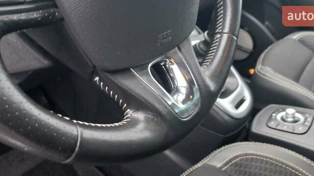 Черный Рено Сценик, объемом двигателя 1.46 л и пробегом 150 тыс. км за 10999 $, фото 28 на Automoto.ua