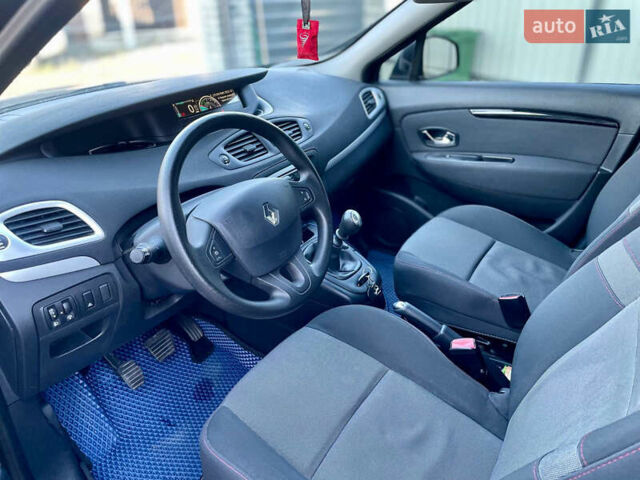 Черный Рено Сценик, объемом двигателя 1.46 л и пробегом 240 тыс. км за 8900 $, фото 10 на Automoto.ua