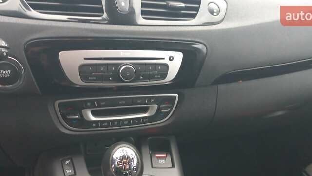 Черный Рено Сценик, объемом двигателя 1.46 л и пробегом 150 тыс. км за 10999 $, фото 31 на Automoto.ua