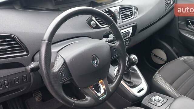 Черный Рено Сценик, объемом двигателя 1.46 л и пробегом 150 тыс. км за 10999 $, фото 27 на Automoto.ua