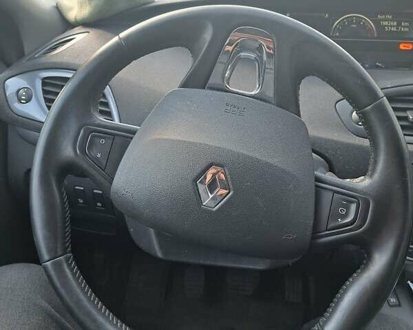 Чорний Рено Сценік, об'ємом двигуна 1.46 л та пробігом 217 тис. км за 9300 $, фото 9 на Automoto.ua