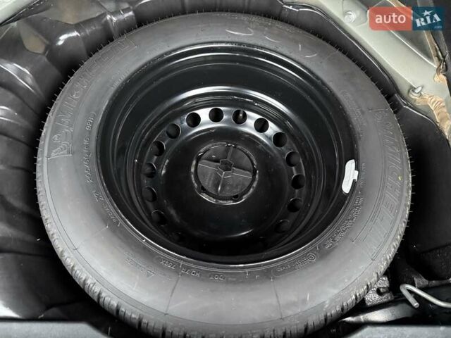 Чорний Рено Сценік, об'ємом двигуна 1.6 л та пробігом 299 тис. км за 8800 $, фото 61 на Automoto.ua