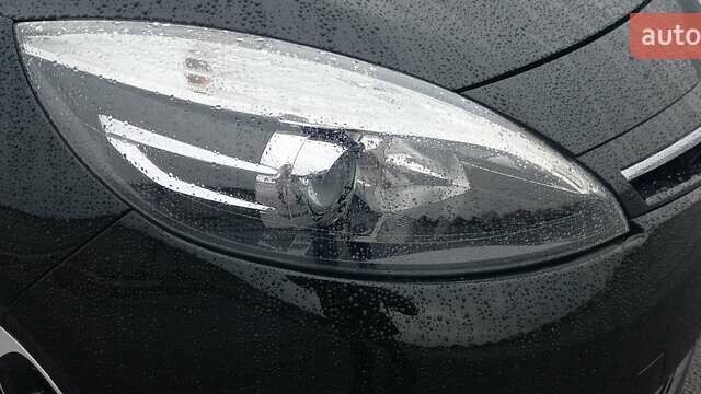 Черный Рено Сценик, объемом двигателя 1.46 л и пробегом 150 тыс. км за 10999 $, фото 13 на Automoto.ua