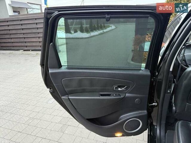 Чорний Рено Сценік, об'ємом двигуна 1.6 л та пробігом 299 тис. км за 8800 $, фото 51 на Automoto.ua