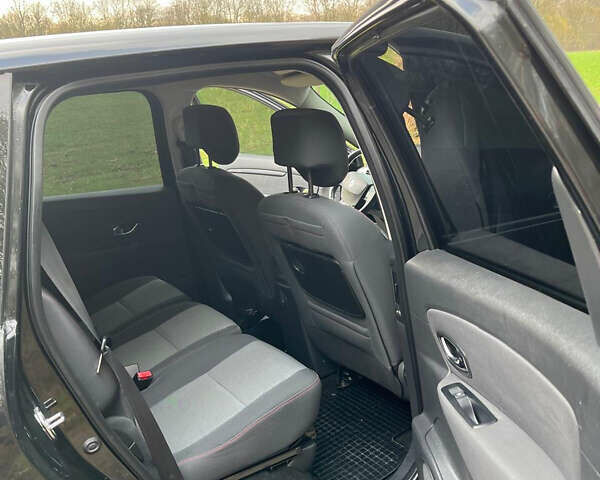 Рено Сценик 2014 в Виннице на Automoto.ua Черный Рено Сценик, объемом двигателя 1.46 л и пробегом 270 тыс. км за 9400 $, фото 13 на Automoto.ua